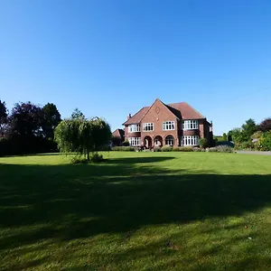 Westergate House 3*, York United Kingdom